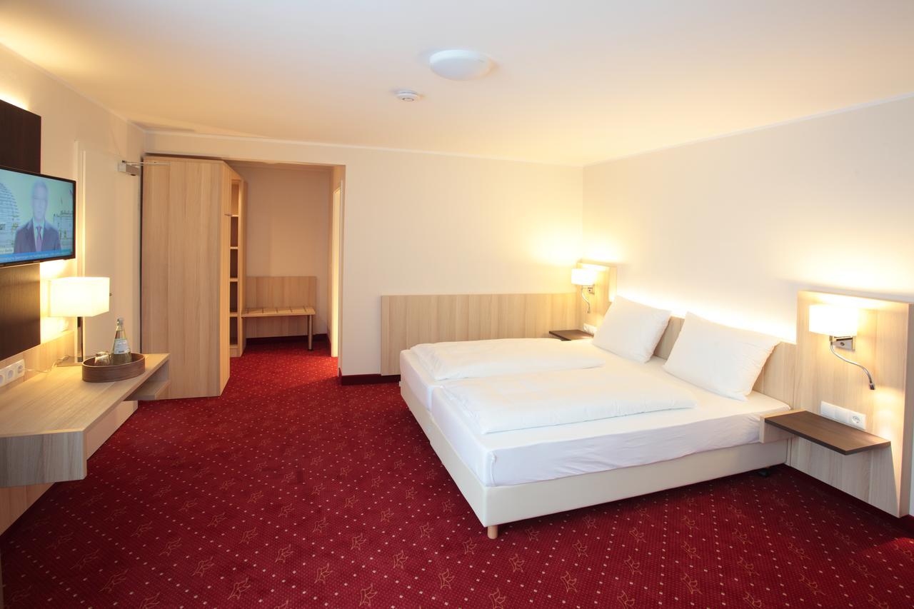 Hotel Zur Schloss-schenke 3*